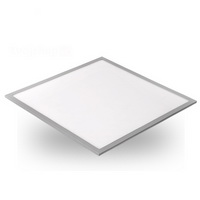 Led Panel štvorcový biely 40W 3350lm 595x595mm Studená biela